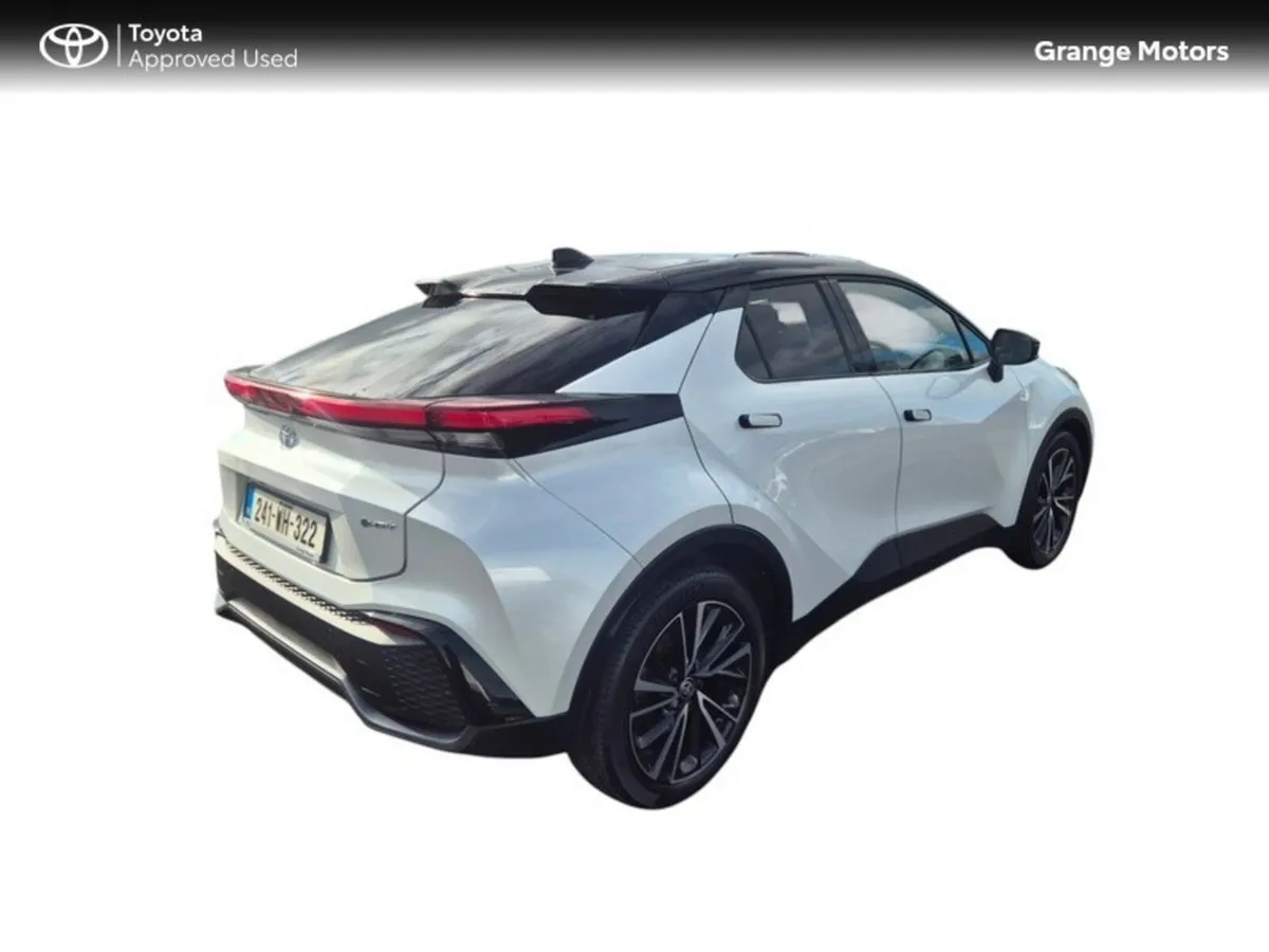Toyota C-HR SUV, Petrol Hybrid, 2024, White