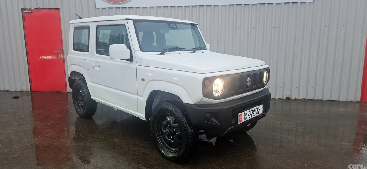 Suzuki Jimny MPV, Petrol, 2024, White
