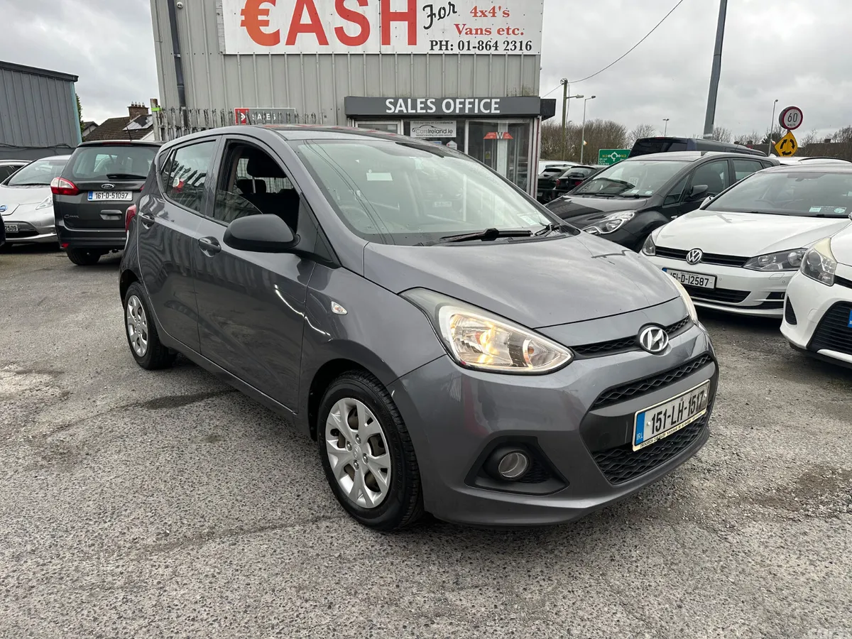 Hyundai i10 Hatchback, Petrol, 2015, Grey