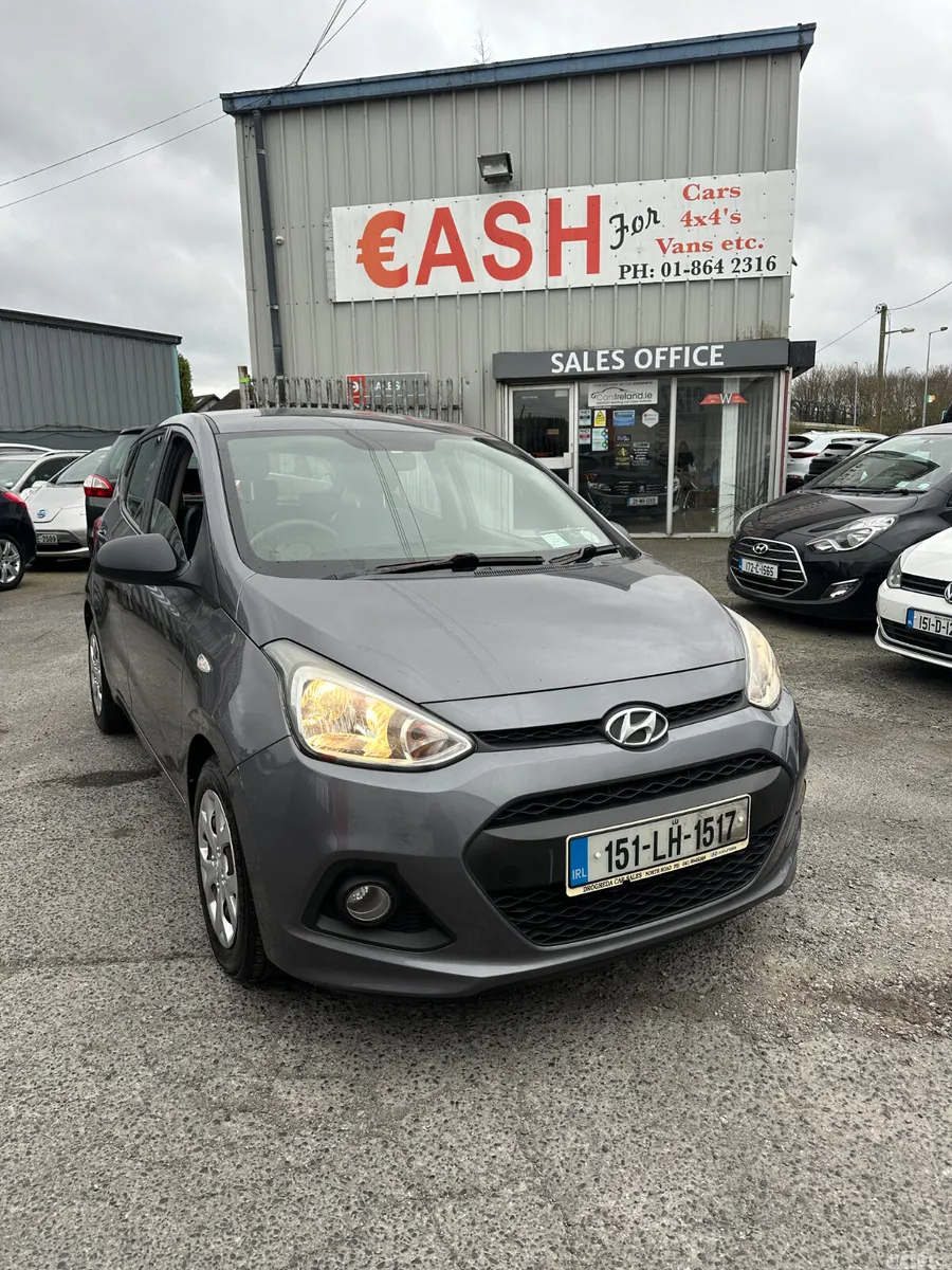 Hyundai i10 Hatchback, Petrol, 2015, Grey