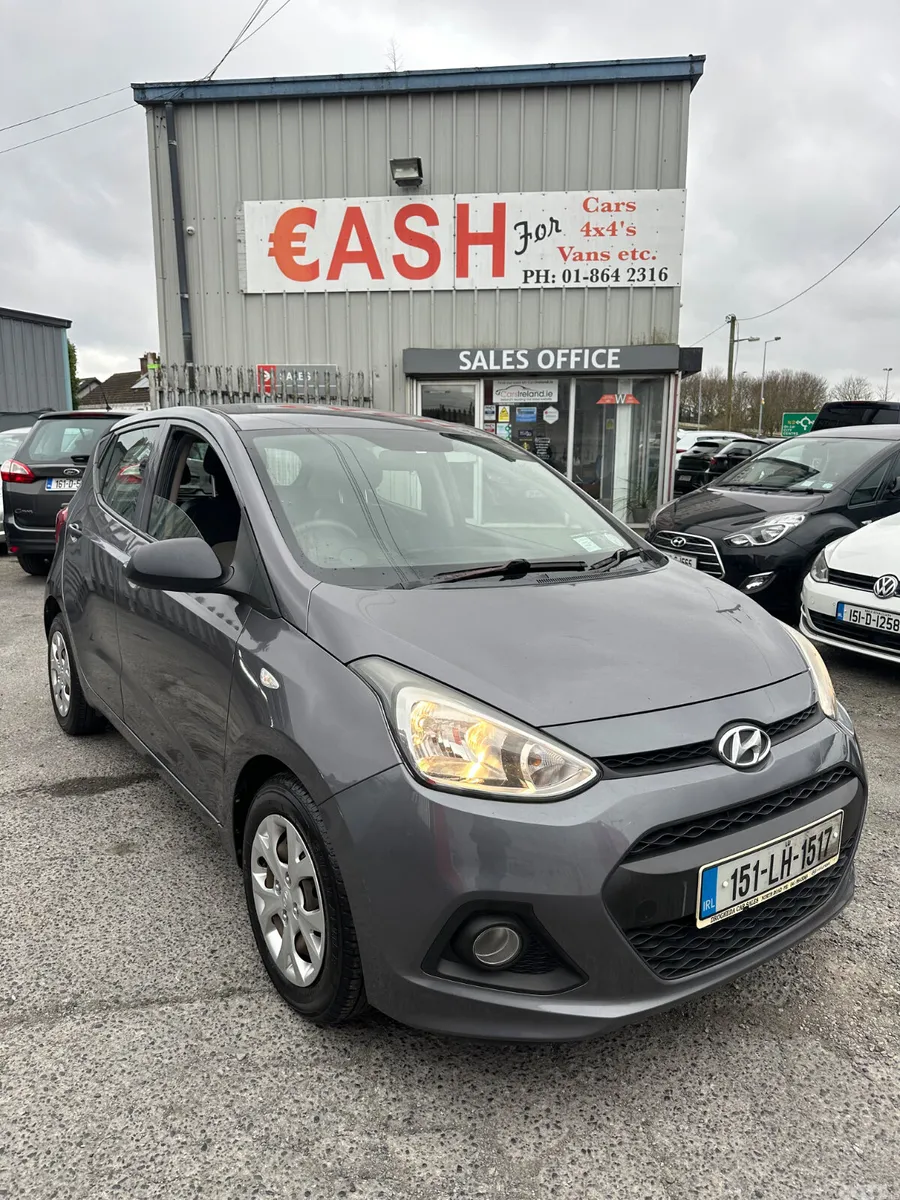 Hyundai i10 Hatchback, Petrol, 2015, Grey