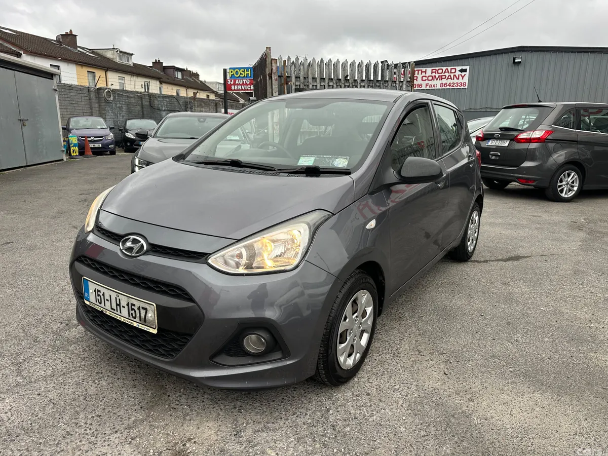 Hyundai i10 Hatchback, Petrol, 2015, Grey
