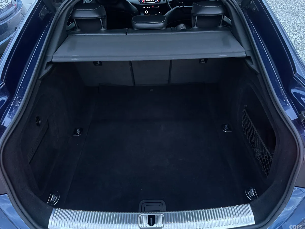 Audi A3 Hatchback, Diesel, 2019, Blue