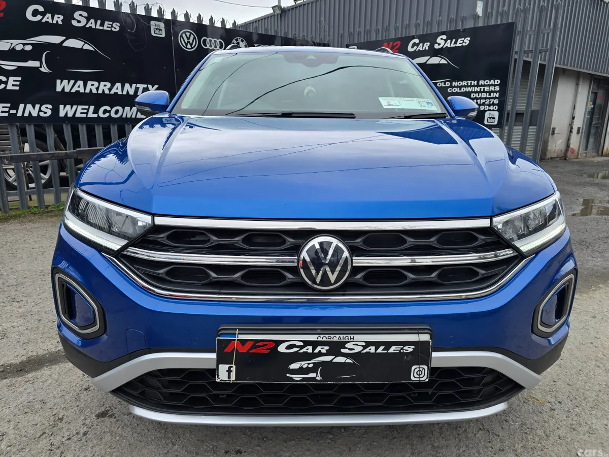 Volkswagen T-Roc SUV, Petrol, 2024, Blue