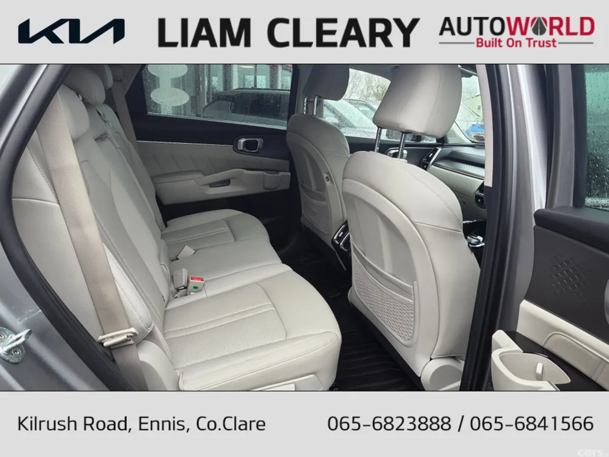 Kia Sorento MPV, Petrol Plug-in Hybrid, 2023, Grey
