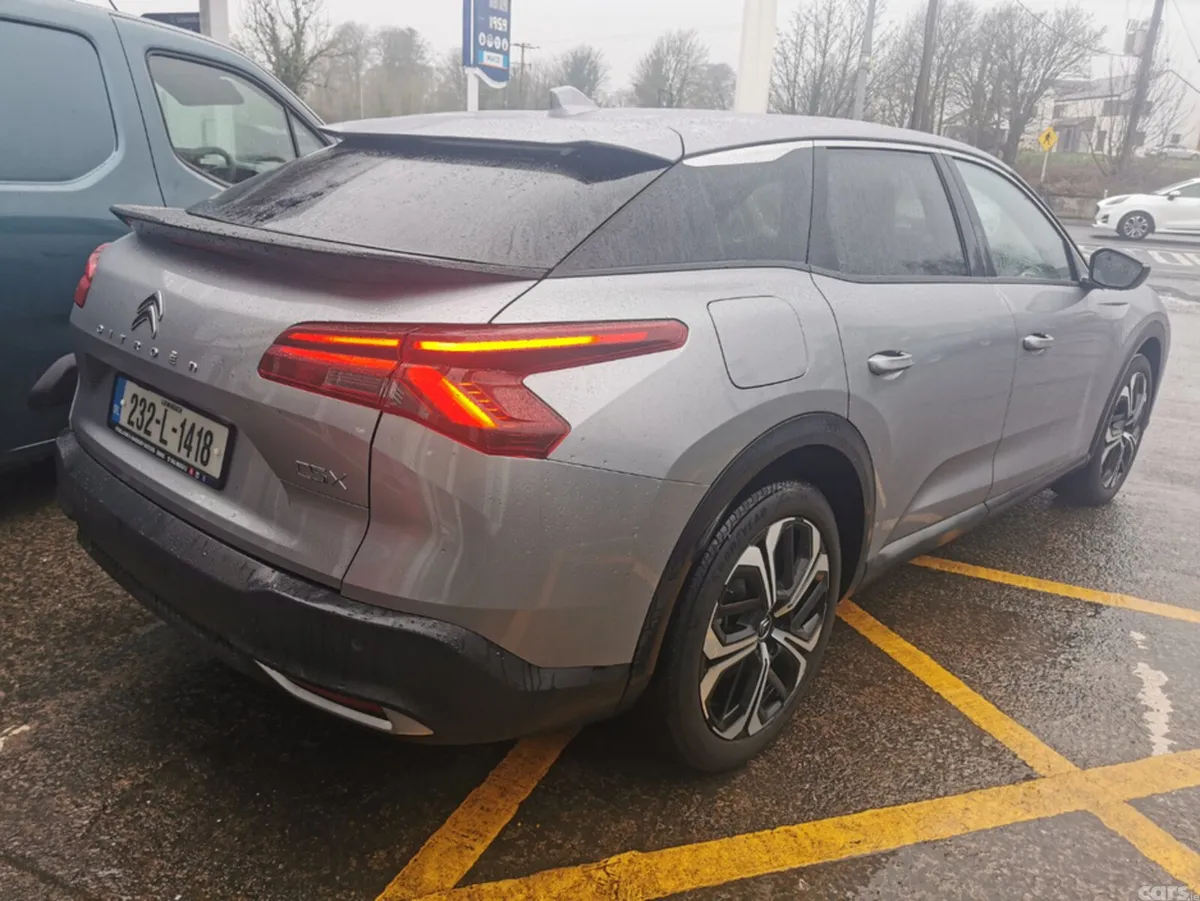 Citroen C5 X Estate, Petrol, 2023, Grey