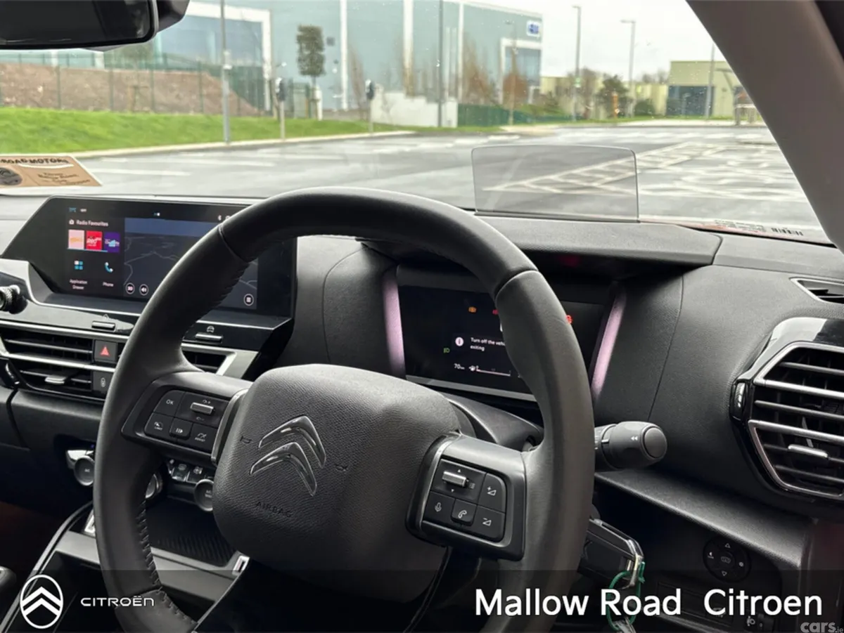 Citroen C4 Hatchback, Petrol, 2024, Red