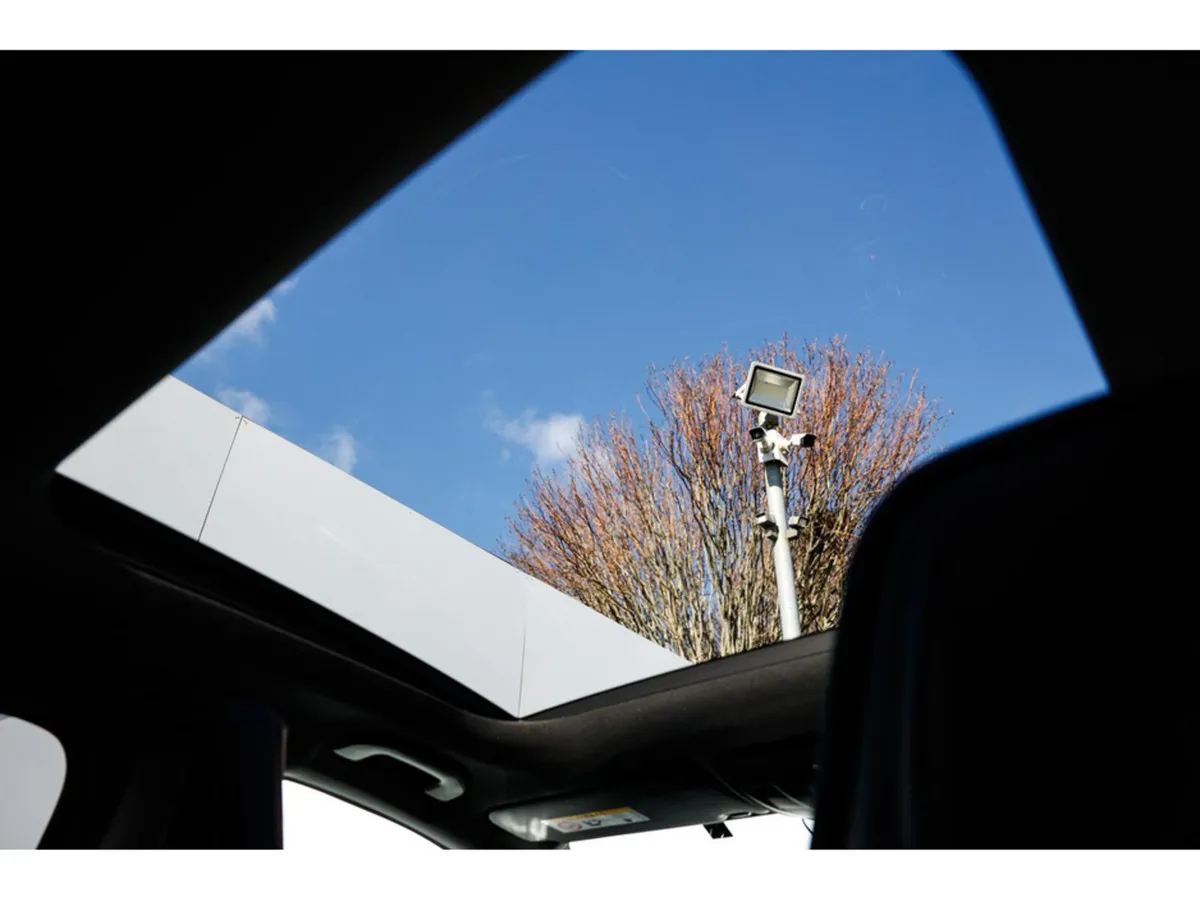 Mercedes-Benz CLA Hatchback, Petrol, 2015, White