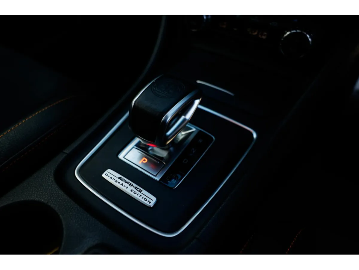 Mercedes-Benz CLA Hatchback, Petrol, 2015, White