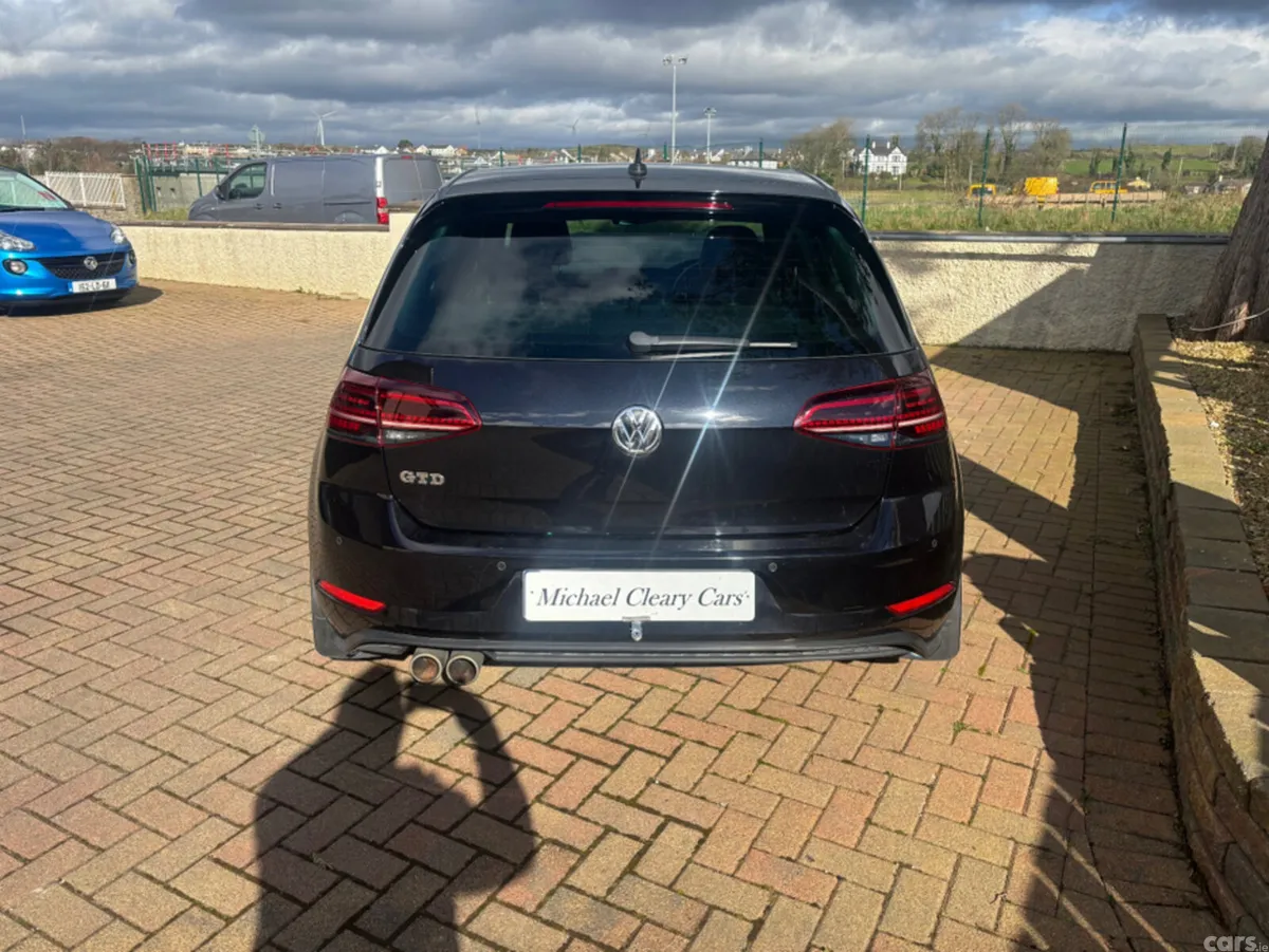 Volkswagen Golf Hatchback, Diesel, 2018, Black