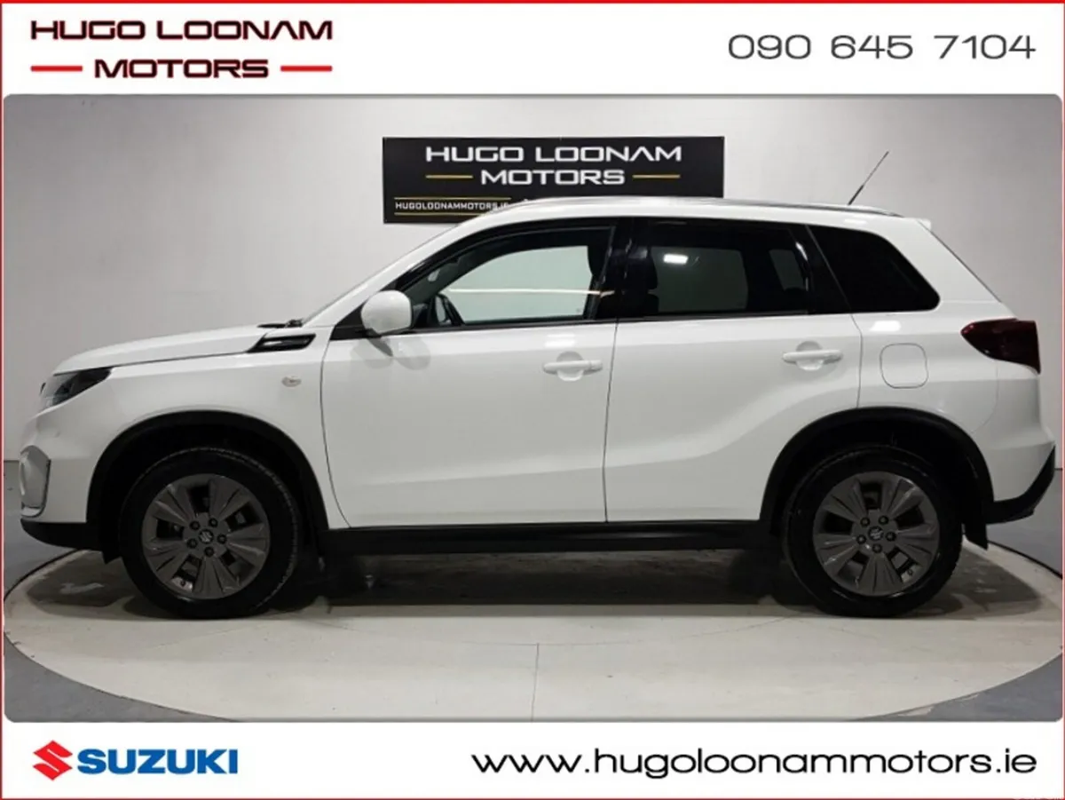 Suzuki Vitara Hatchback, Petrol, 2024, White