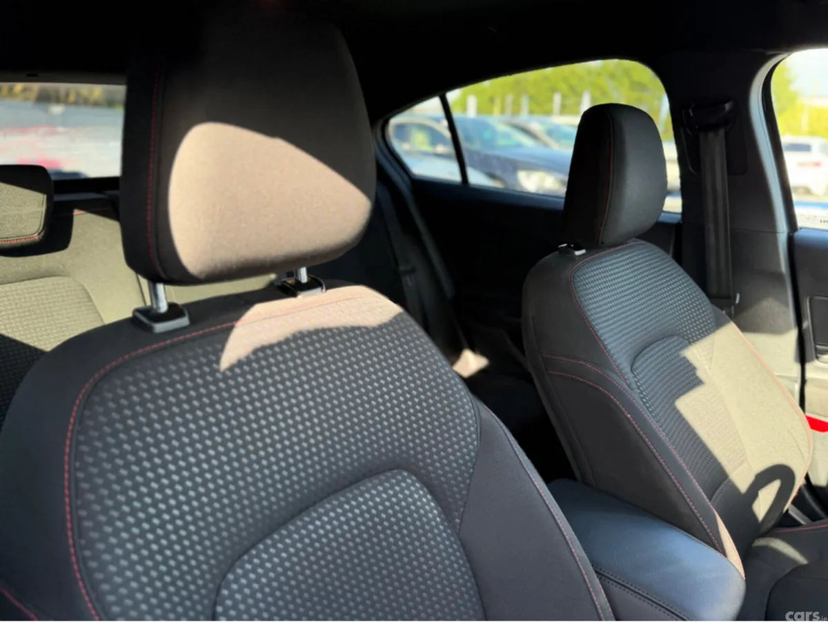 Ford Focus Hatchback, Petrol, 2023, Blue