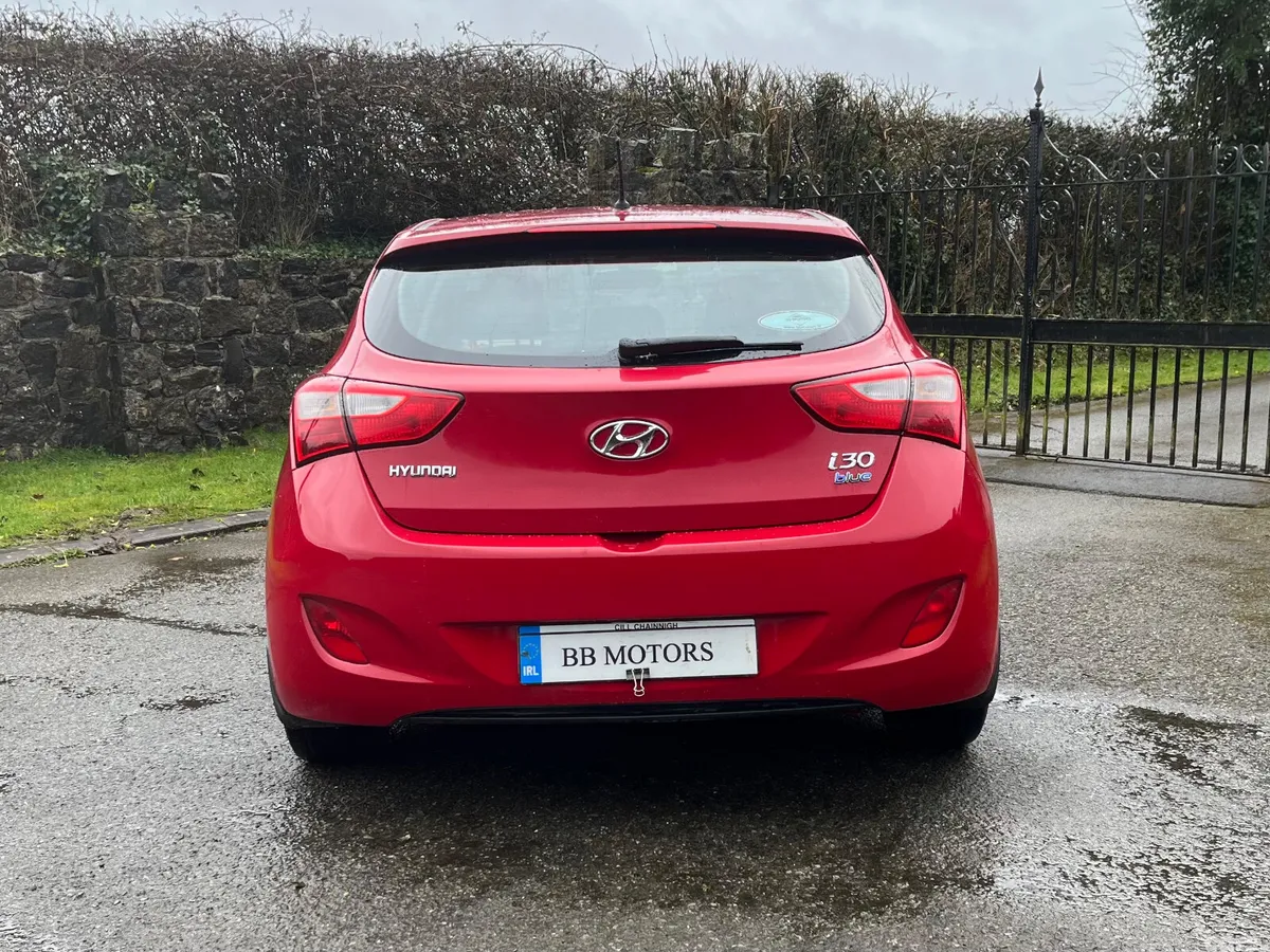 Hyundai i30 Hatchback, Diesel, 2014, Red