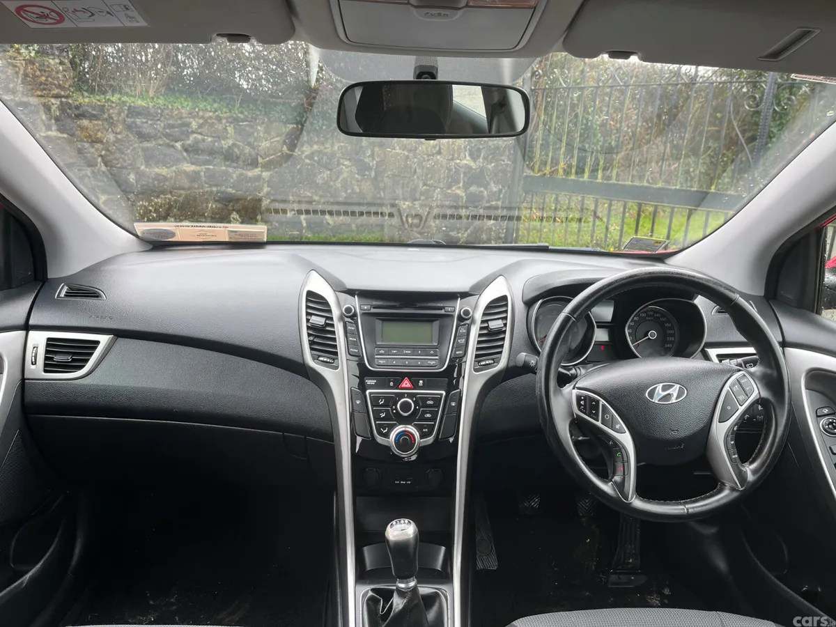 Hyundai i30 Hatchback, Diesel, 2014, Red