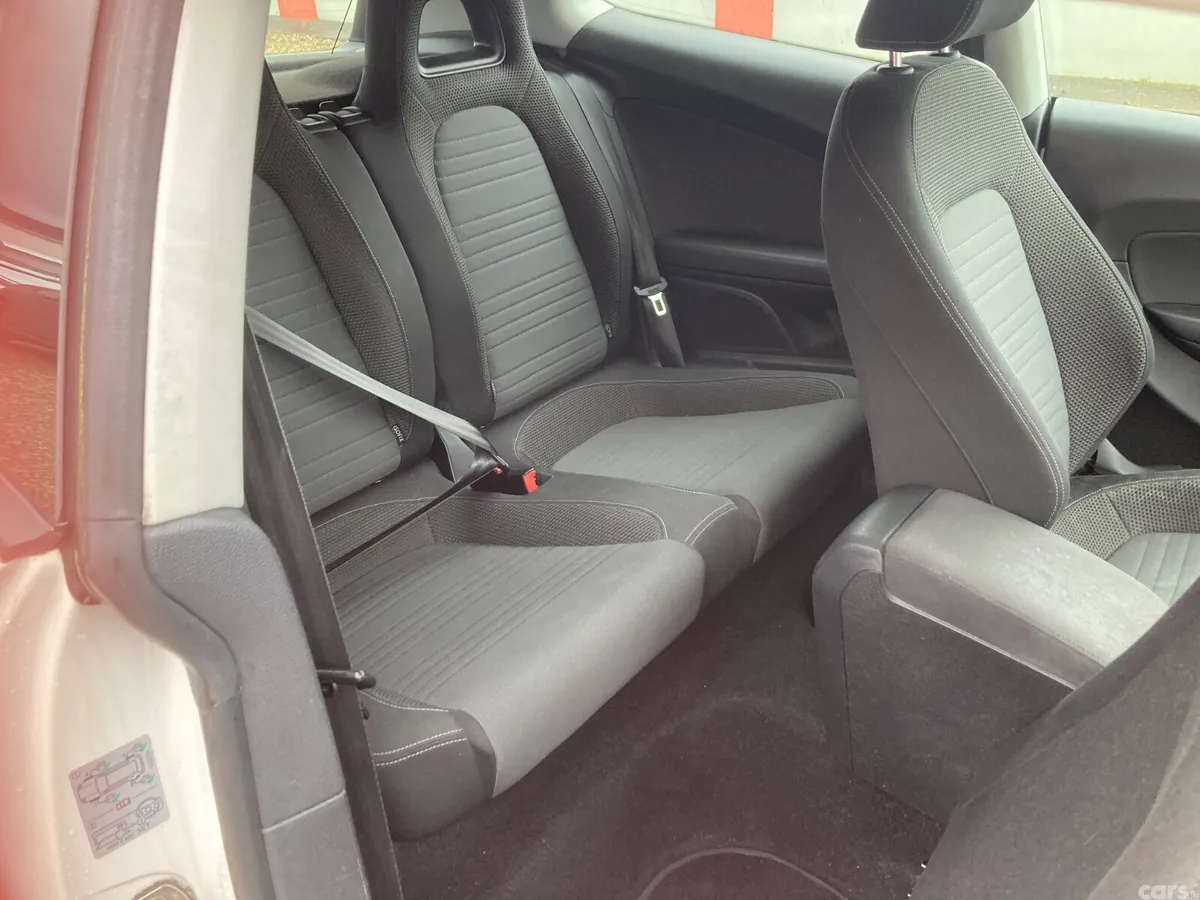 Volkswagen Scirocco Hatchback, Petrol, 2012, White
