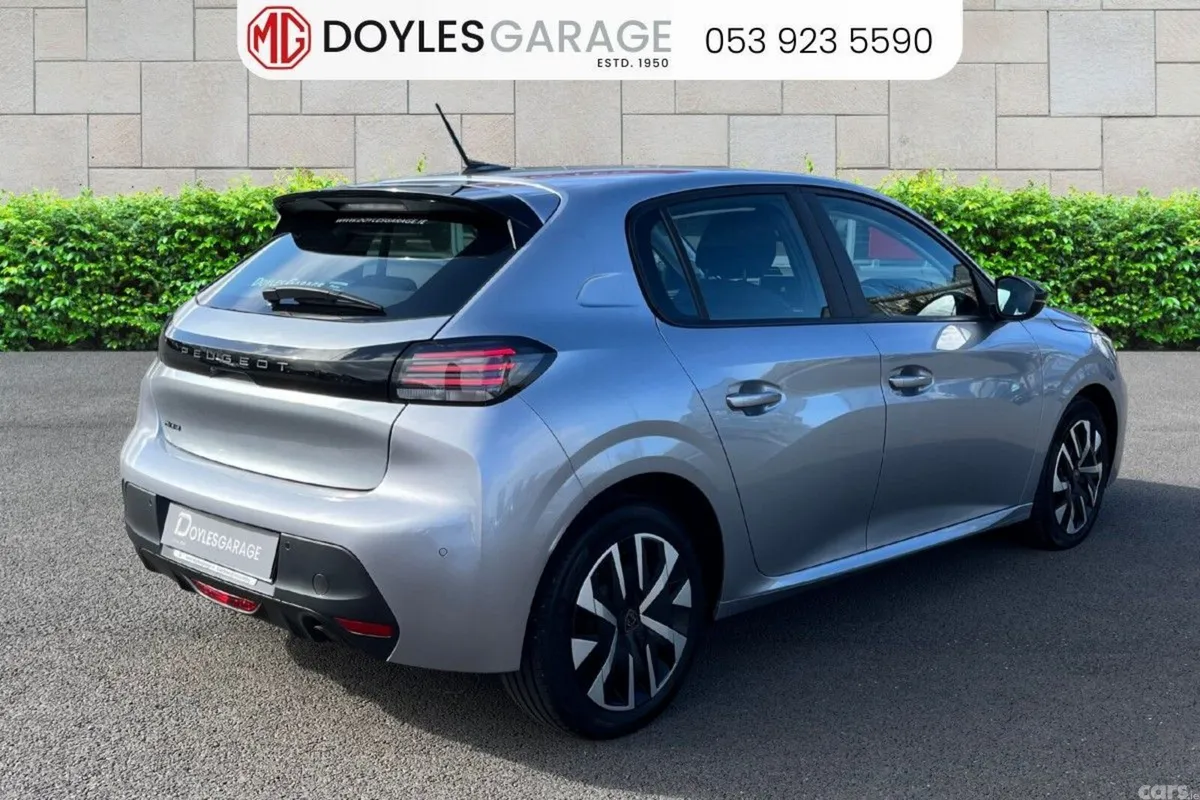 Peugeot 208 Hatchback, Petrol, 2024, Grey