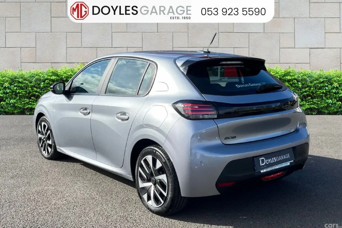 Peugeot 208 Hatchback, Petrol, 2024, Grey