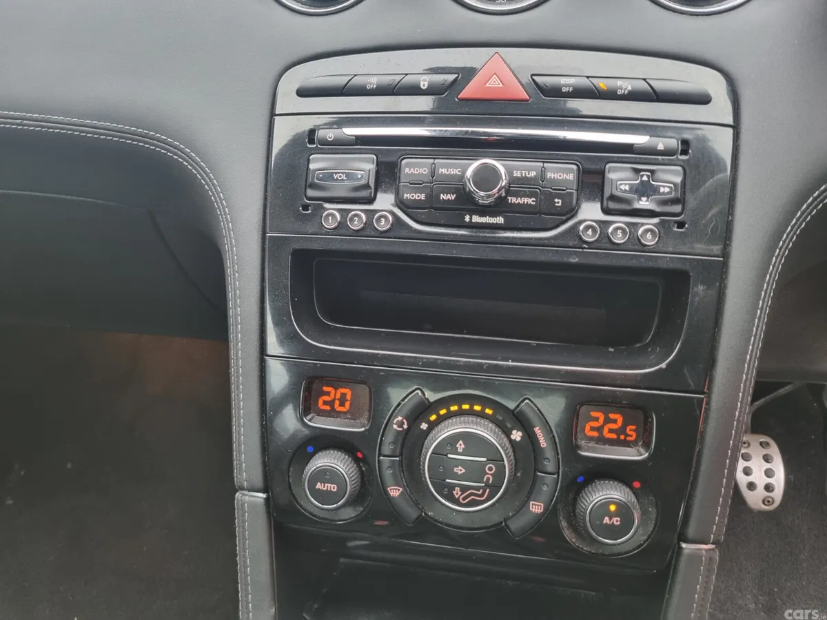 Peugeot RCZ Coupe, Petrol, 2013, Red