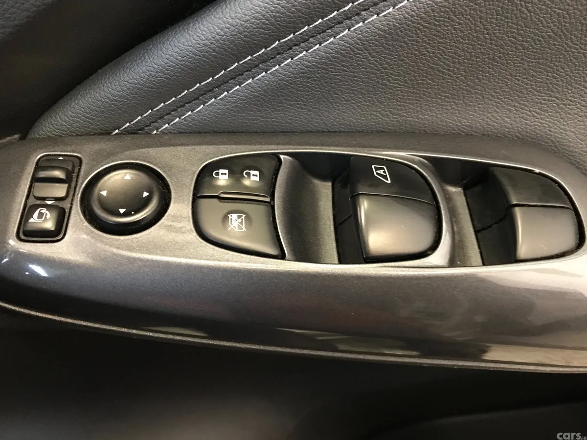 Nissan Juke SUV, Petrol, 2021, Grey
