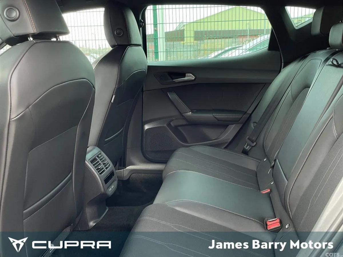 Cupra Leon Hatchback, Petrol, 2026, Blue