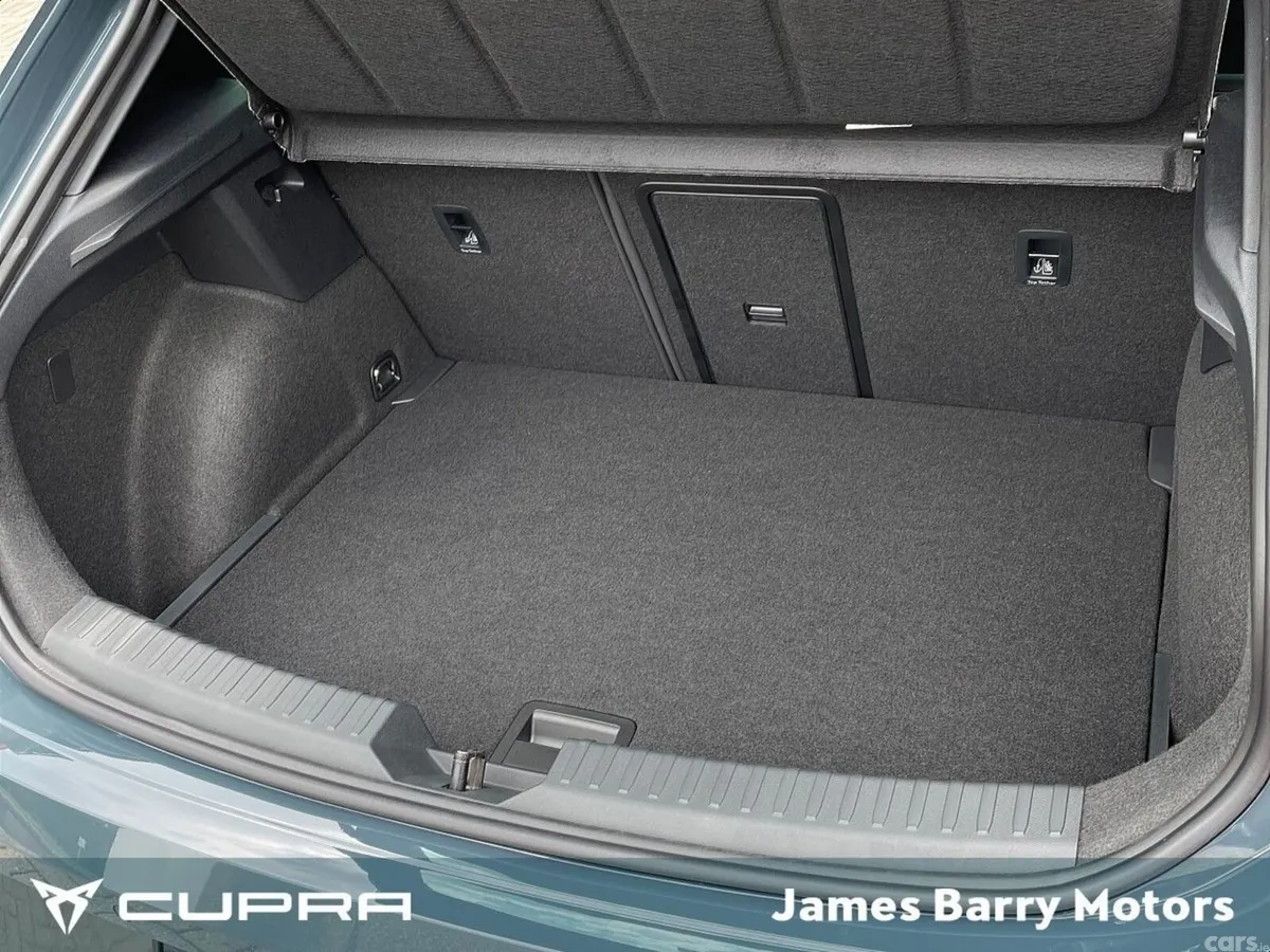 Cupra Leon Hatchback, Petrol, 2026, Blue