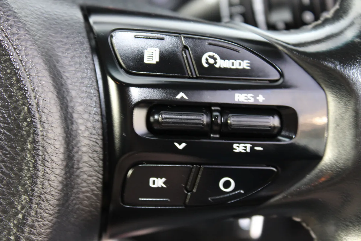Kia Stonic Estate/Jeep, Petrol, 2019, Grey