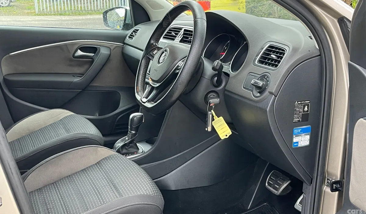 Volkswagen Polo Hatchback, Petrol, 2017, Grey