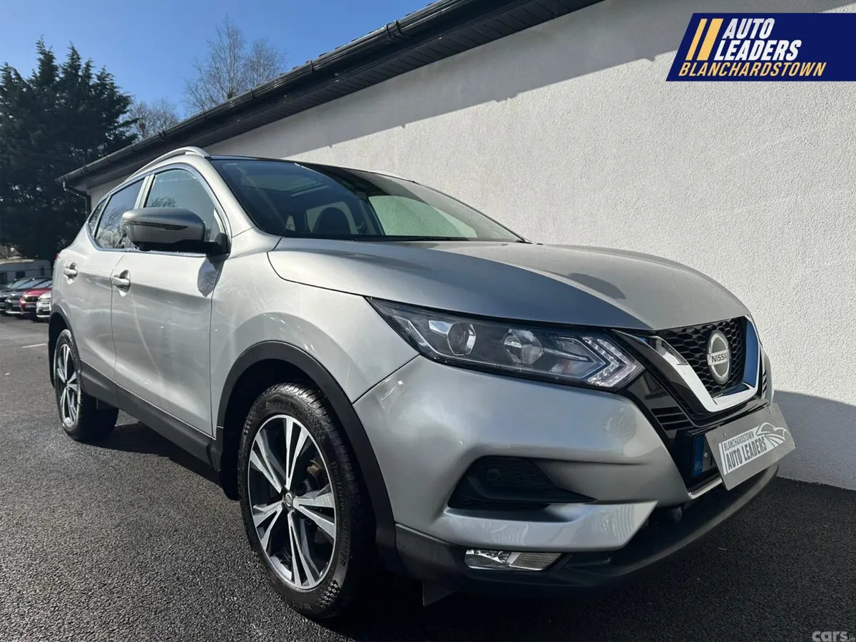 Nissan Qashqai SUV, Diesel, 2019, Grey