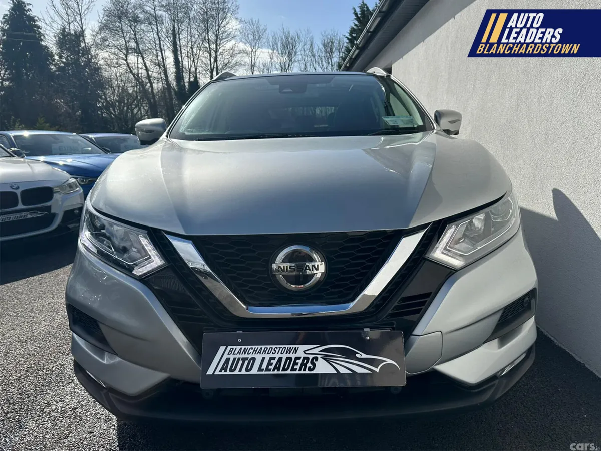 Nissan Qashqai SUV, Diesel, 2019, Grey