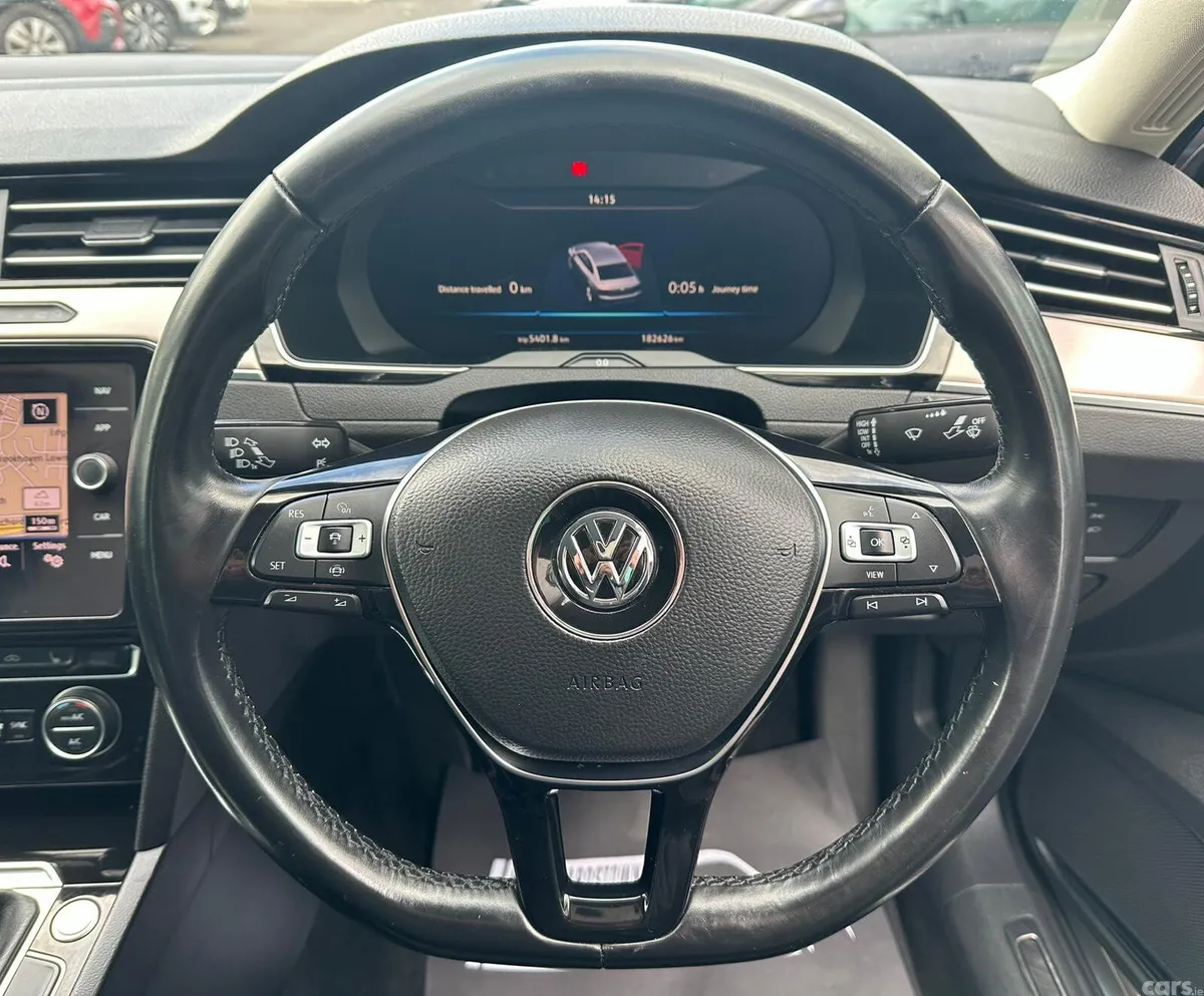 Volkswagen Passat Saloon, Diesel, 2019, Grey