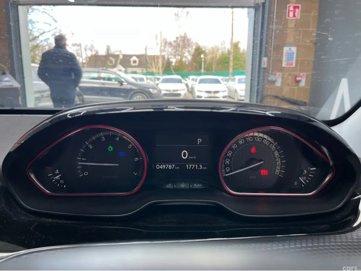 Peugeot 2008 SUV, Petrol, 2020, White