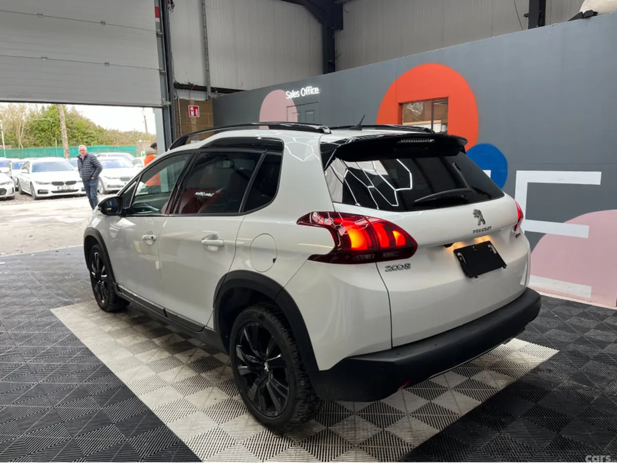 Peugeot 2008 SUV, Petrol, 2020, White