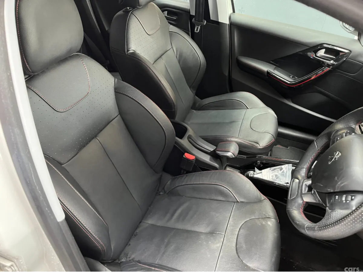 Peugeot 2008 SUV, Petrol, 2020, White