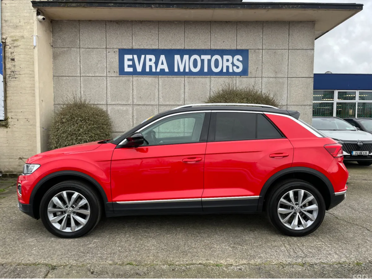 Volkswagen T-Roc SUV, Diesel, 2021, Red