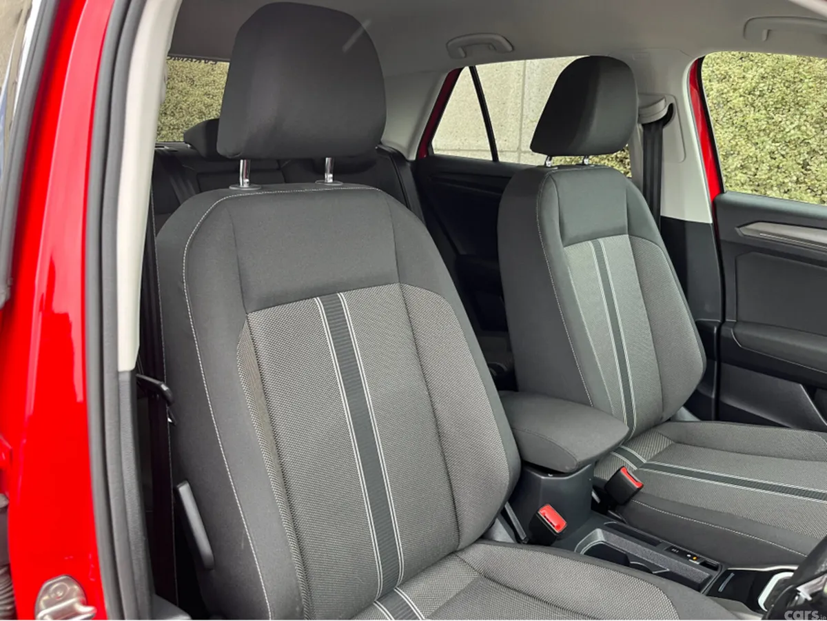 Volkswagen T-Roc SUV, Diesel, 2021, Red