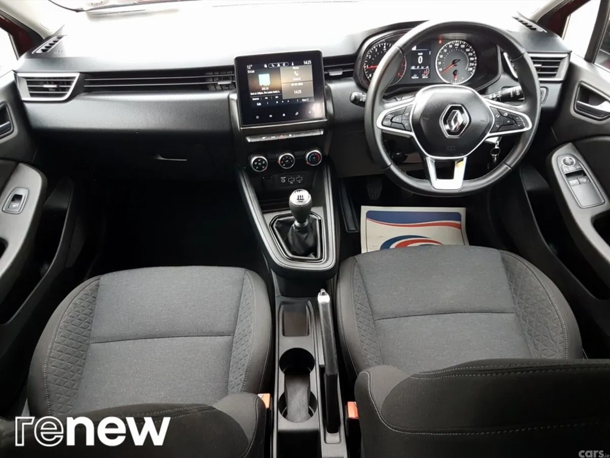 Renault Clio Hatchback, Petrol, 2023, Red