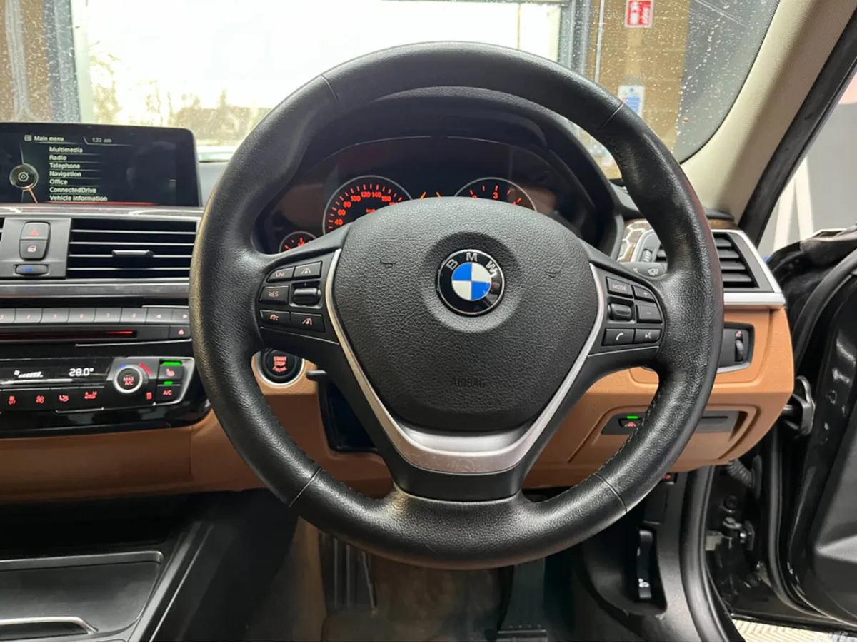 BMW 3-Series Saloon, Diesel, 2016, Black