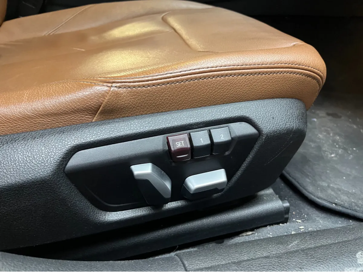 BMW 3-Series Saloon, Diesel, 2016, Black