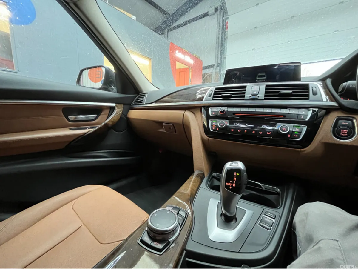 BMW 3-Series Saloon, Diesel, 2016, Black