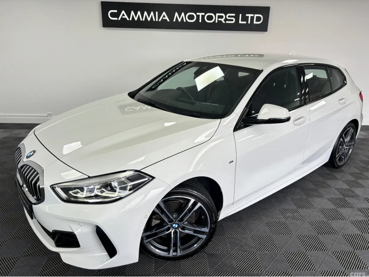 BMW 1-Series Hatchback, Petrol, 2019, White