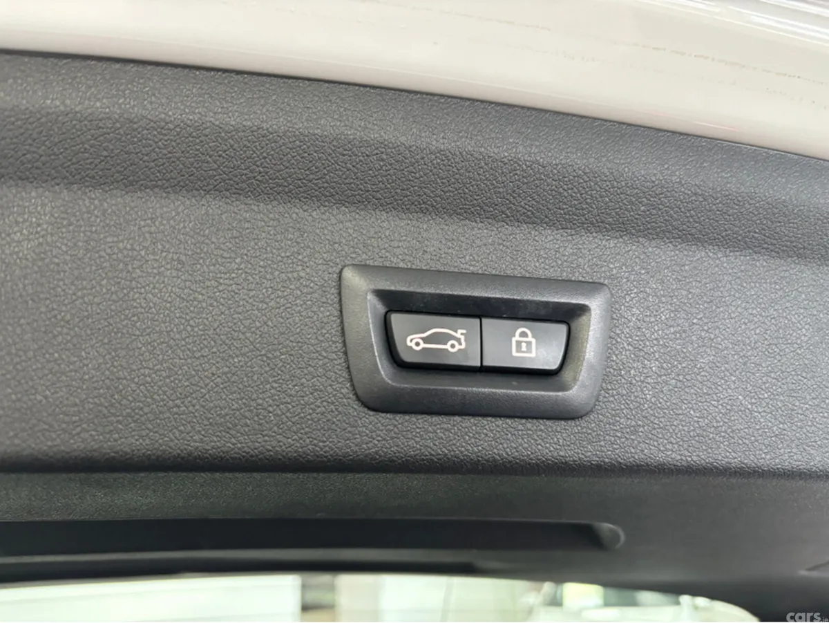 BMW 1-Series Hatchback, Petrol, 2019, White