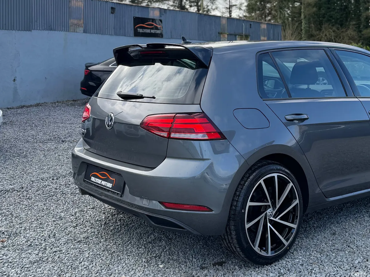 Volkswagen Golf Estate, Diesel, 2019, Grey