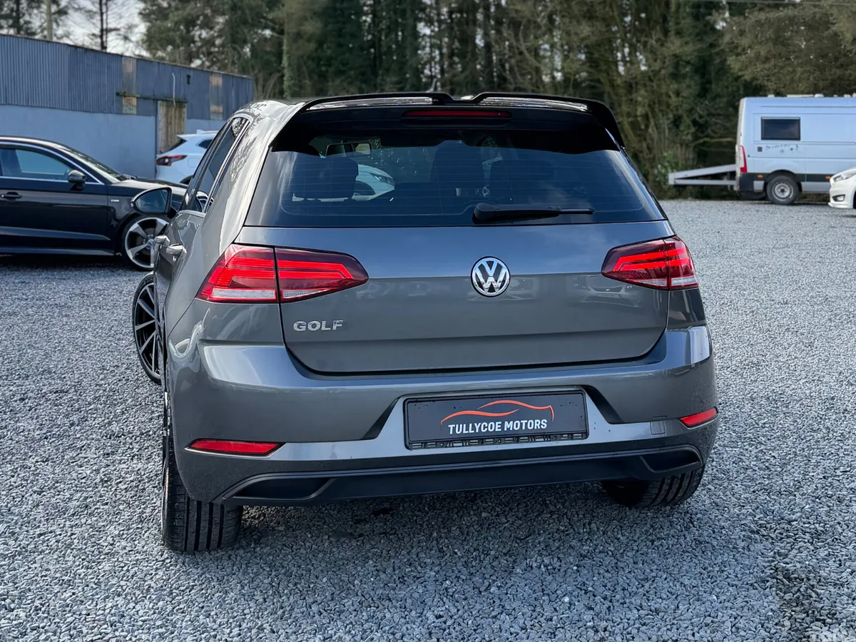 Volkswagen Golf Estate, Diesel, 2019, Grey