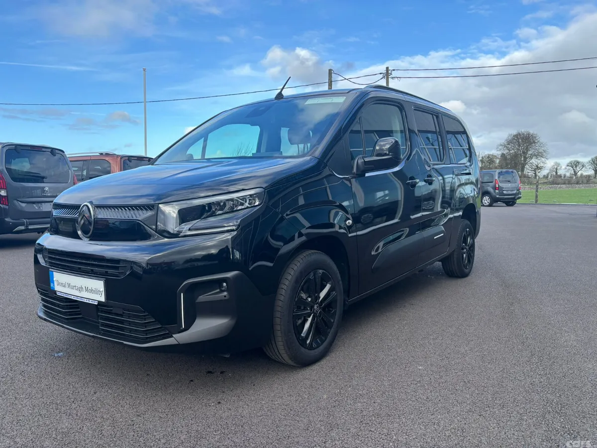 Citroen Berlingo MPV, Diesel, 2027, Black