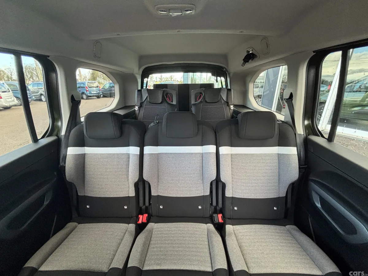 Citroen Berlingo MPV, Diesel, 2027, Grey