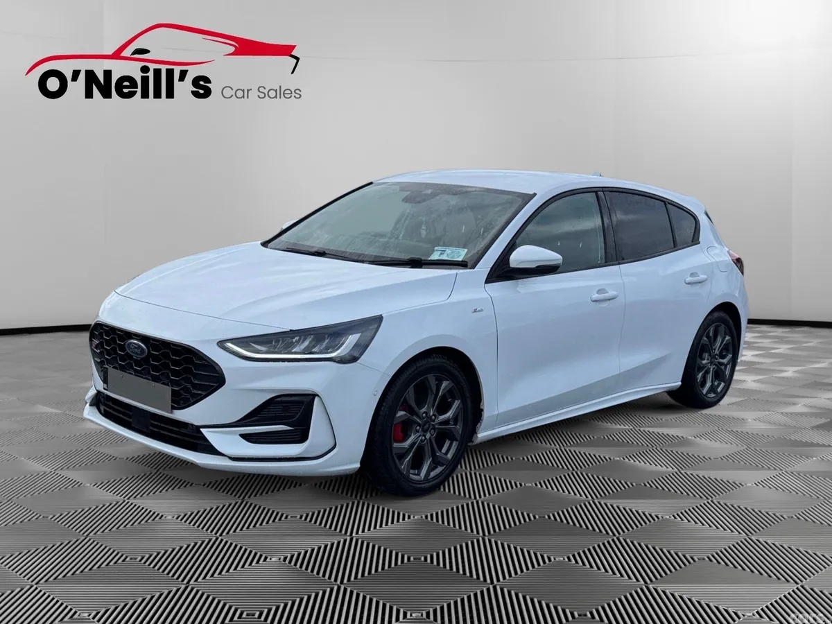 Ford Focus Hatchback, Diesel, 2024, White