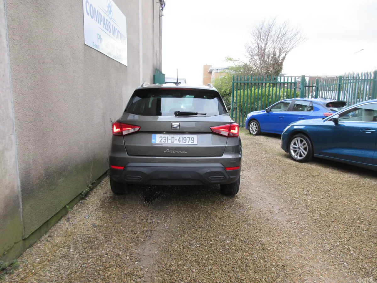 SEAT Arona SUV, Petrol, 2023, Green