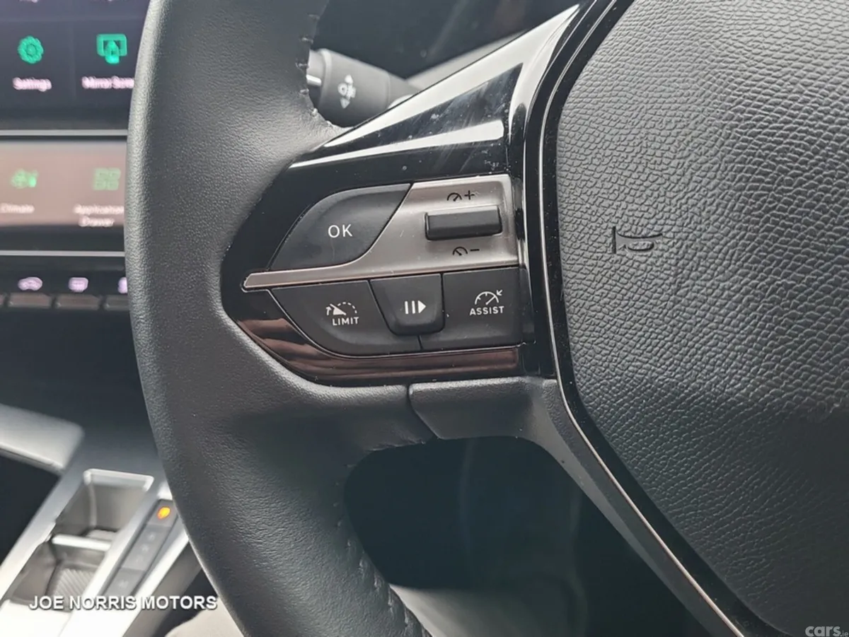 Peugeot 408 Hatchback, Petrol, 2024, Blue