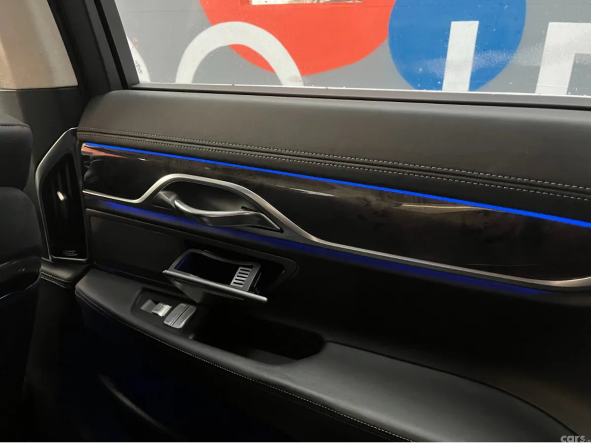 BMW 7-Series Saloon, Petrol Plug-in Hybrid, 2016, Black