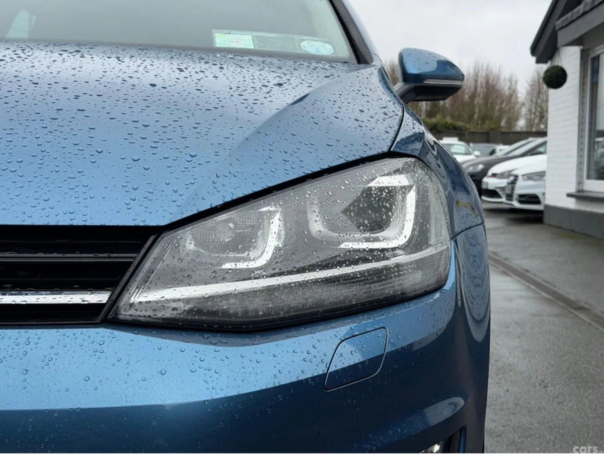 Volkswagen Golf Hatchback, Petrol, 2016, Blue